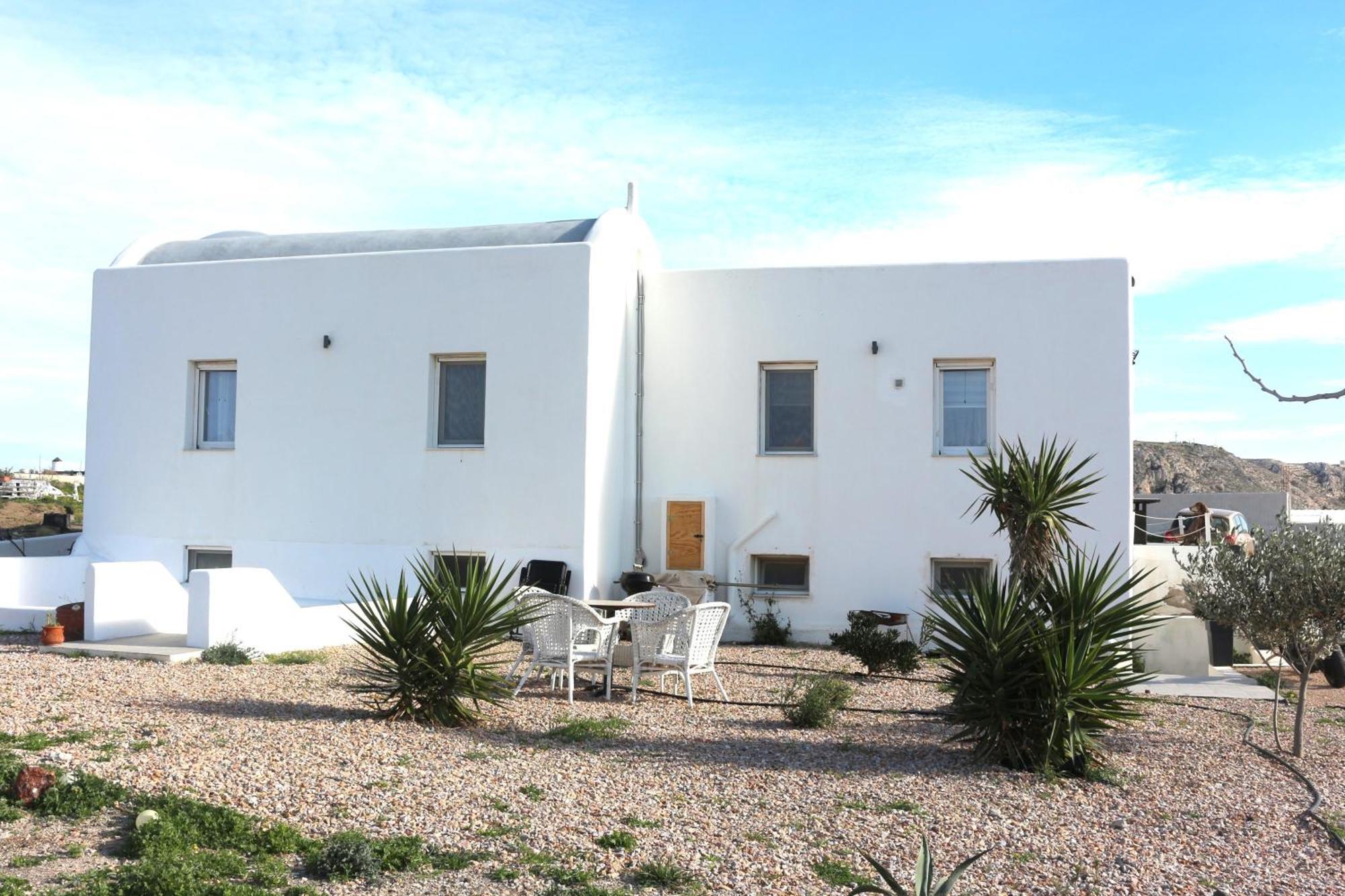 Ab Green Living Santorini Emporio  Exteriér fotografie